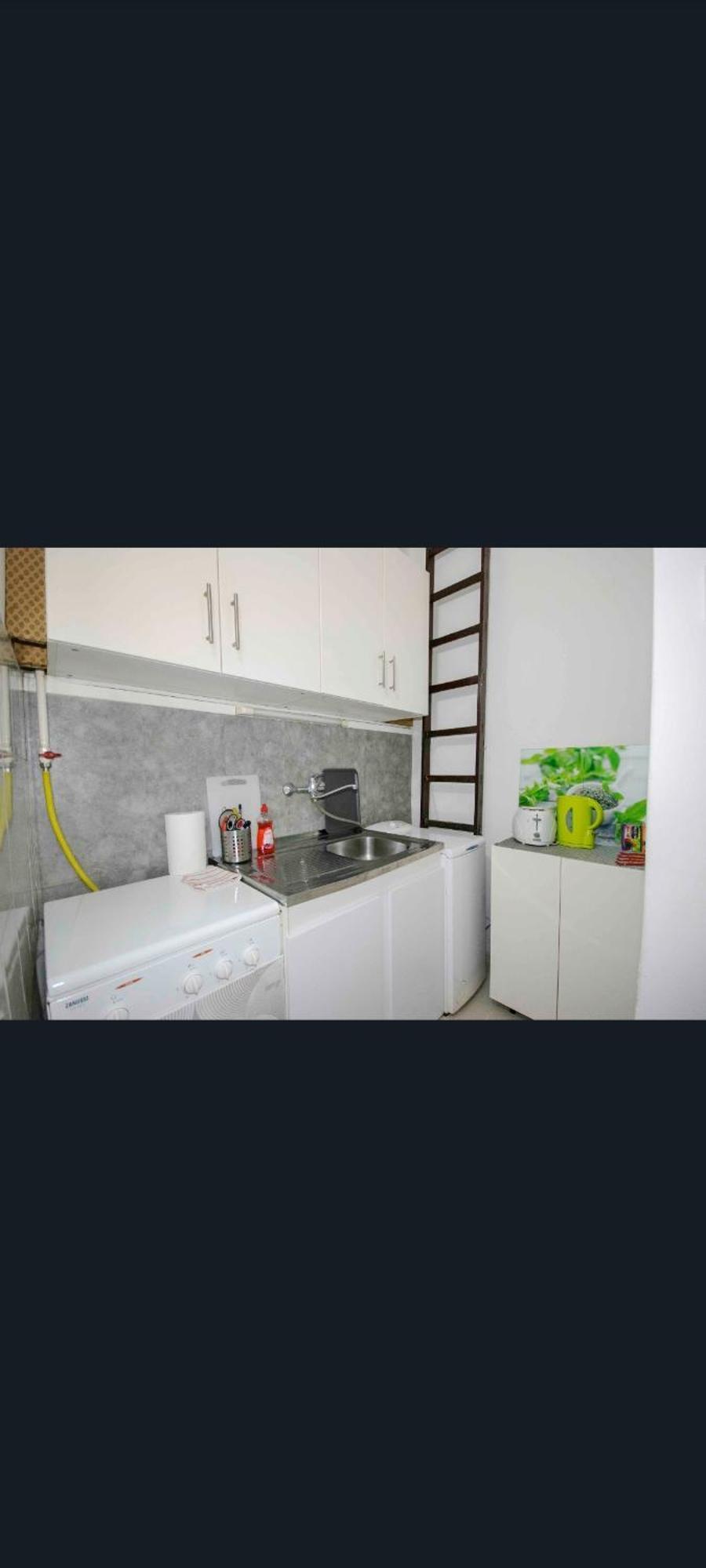 Free Parking Garage! Downtown Apartment Close To New York Cafe Budapesta Exterior foto