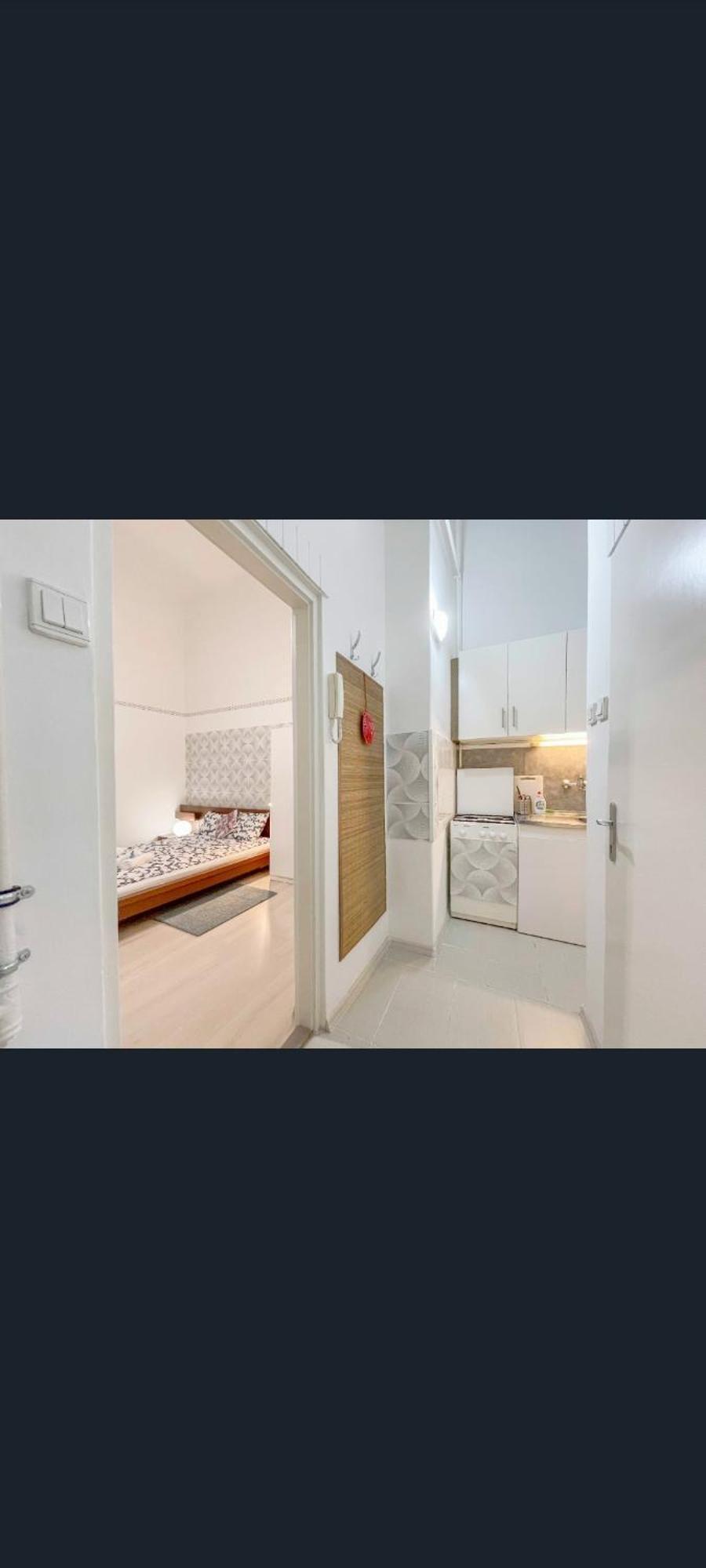 Free Parking Garage! Downtown Apartment Close To New York Cafe Budapesta Exterior foto