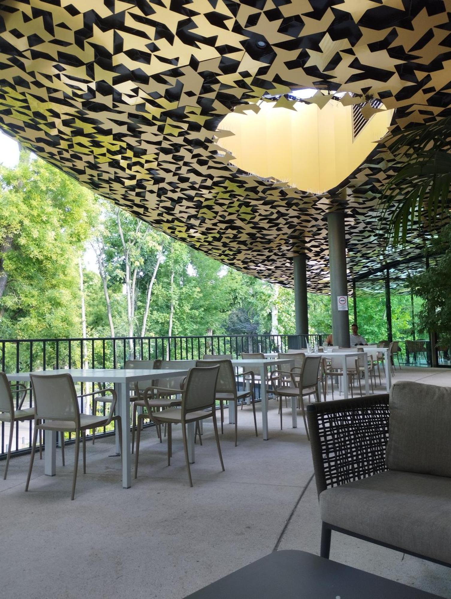 Free Parking Garage! Downtown Apartment Close To New York Cafe Budapesta Exterior foto